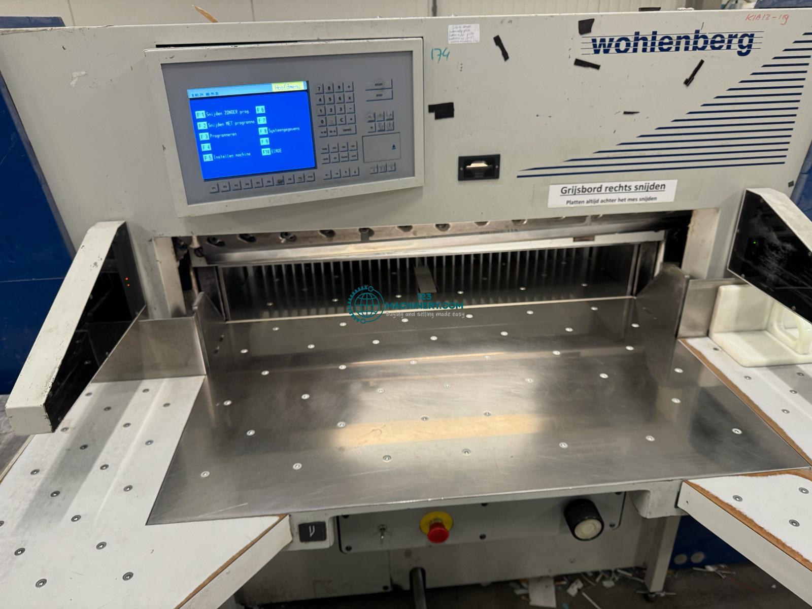 Wohlenberg 115 CutTec paper cutting guillotine